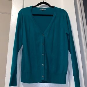 Uniqlo Cashmere V-Neck Cardigan